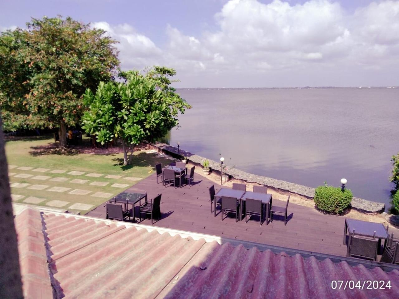 Nilakma Lagoon Negombo Extérieur photo